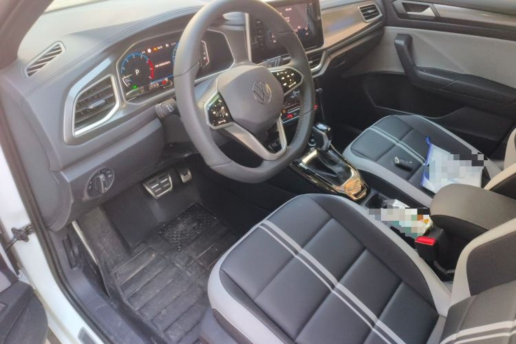 Used Volkswagen T-ROC 2025 300TSI DSG Two-Wheel Drive Chen Guang Edition Driver Seat