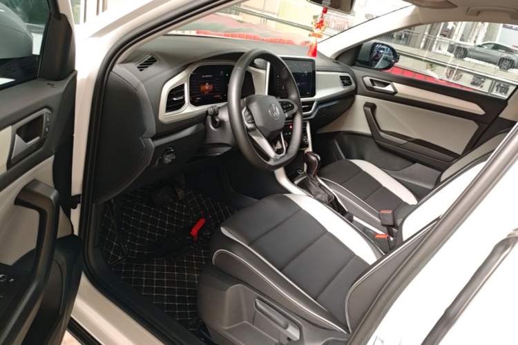 Used Volkswagen T-ROC 2025 280TSI DSG Two-Wheel Drive Time Edition Driver Seat