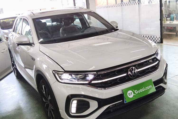 Used Volkswagen T-ROC 2025 Facelifted 300TSI DSG Two-Wheel-Drive Chen Guang Edition Exterior 1