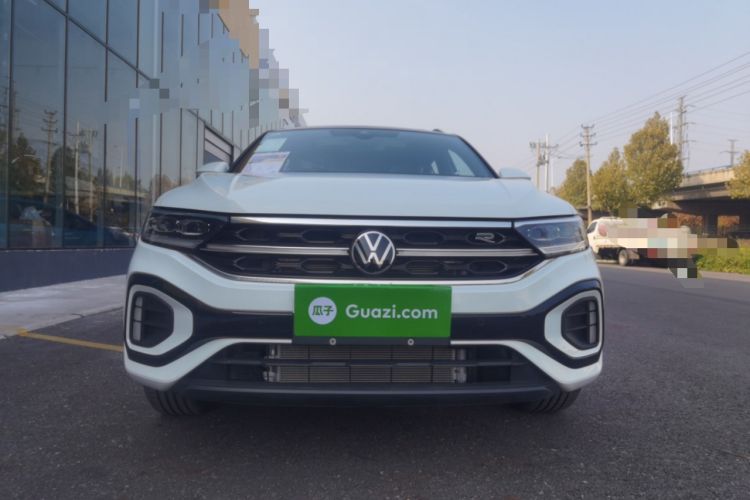Used Volkswagen T-ROC 2025 Facelift Model 2 300TSI DSG Two-Wheel Drive Xingguang Edition Exterior 1