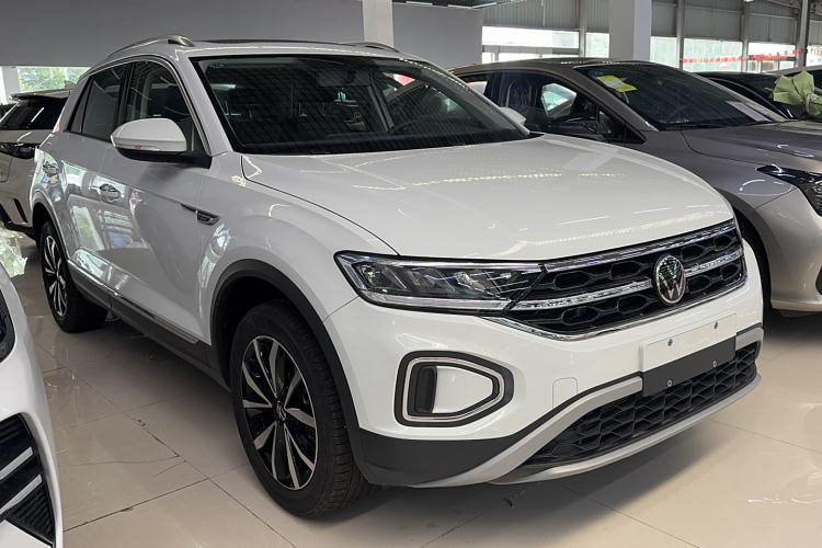 Used Volkswagen T-ROC 2025 280TSI DSG Two-Wheel Drive Time Edition Exterior 2