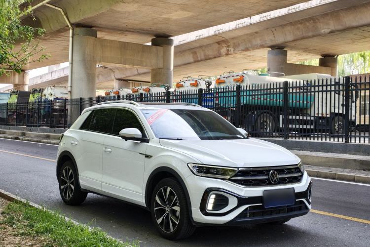 Used Volkswagen T-ROC 2025 300TSI DSG Two-Wheel Drive Chen Guang Edition Exterior 2