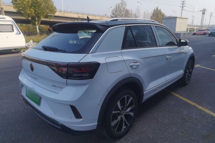 Used Volkswagen T-ROC 2025 Facelift Model 2 300TSI DSG Two-Wheel Drive Xingguang Edition Exterior 3