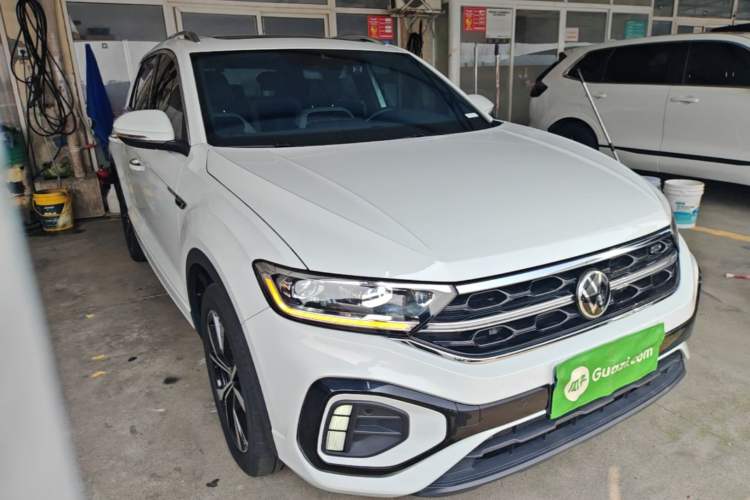 Used Volkswagen T-ROC 2025 Facelifted 300TSI DSG Two-Wheel-Drive Chen Guang Edition Front Right 45 Deg
