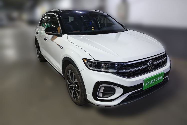Used Volkswagen T-ROC 2025 300TSI DSG Two-Wheel Drive Chen Guang Edition Front Right 45 Deg