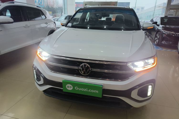 Used Volkswagen T-ROC 2025 Facelift Model 2 300TSI DSG Two-Wheel Drive Chenguang Edition Front