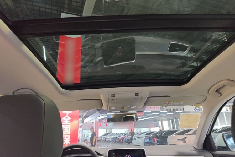 Used Volkswagen T-ROC 2025 Facelift Model 2 280TSI DSG Two-Wheel Drive Shiguang Edition Headliner
