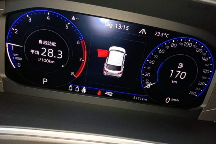 Used Volkswagen T-ROC 2025 Facelift Model 2 300TSI DSG Two-Wheel Drive Chenguang Edition Instrument Cluster