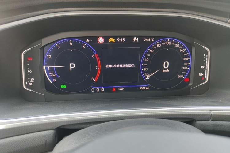Used Volkswagen T-ROC 2025 300TSI DSG Two-Wheel Drive Chen Guang Edition Instrument Cluster