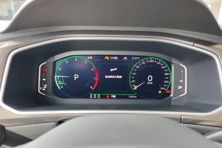 Used Volkswagen T-ROC 2025 300TSI DSG Two-Wheel Drive Chen Guang Edition Instrument Cluster