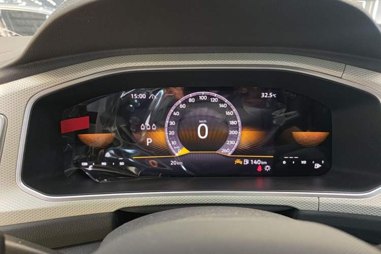 Used Volkswagen T-ROC 2025 Facelift Model 2 280TSI DSG Two-Wheel Drive Shiguang Edition Instrument Cluster