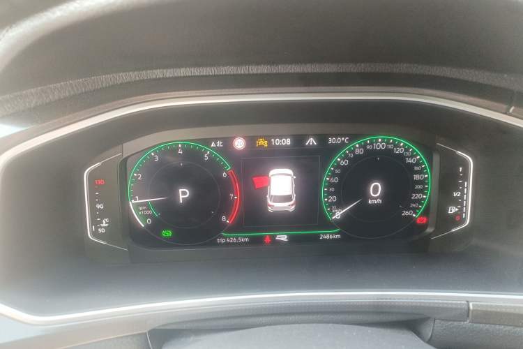 Used Volkswagen T-ROC 2025 300TSI DSG Two-Wheel Drive Chen Guang Edition Instrument Cluster