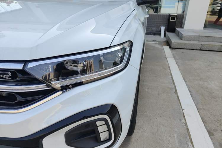 Used Volkswagen T-ROC 2025 300TSI DSG Two-Wheel Drive Chen Guang Edition Left Front Headlight