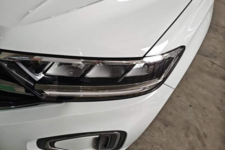 Used Volkswagen T-ROC 2025 280TSI DSG Two-Wheel Drive Time Edition Left Front Headlight