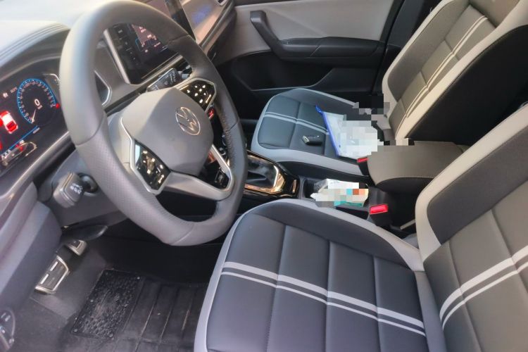 Used Volkswagen T-ROC 2025 300TSI DSG Two-Wheel Drive Chen Guang Edition Left Front Seat