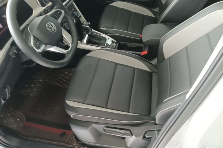 Used Volkswagen T-ROC 2025 280TSI DSG Two-Wheel Drive Time Edition Left Front Seat