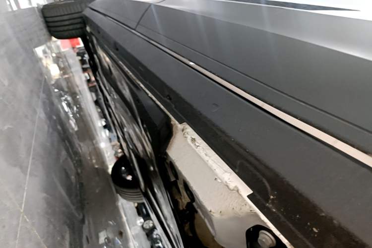 Used Volkswagen T-ROC 2025 Facelift Model 2 280TSI DSG Two-Wheel Drive Shiguang Edition Left Side Sill
