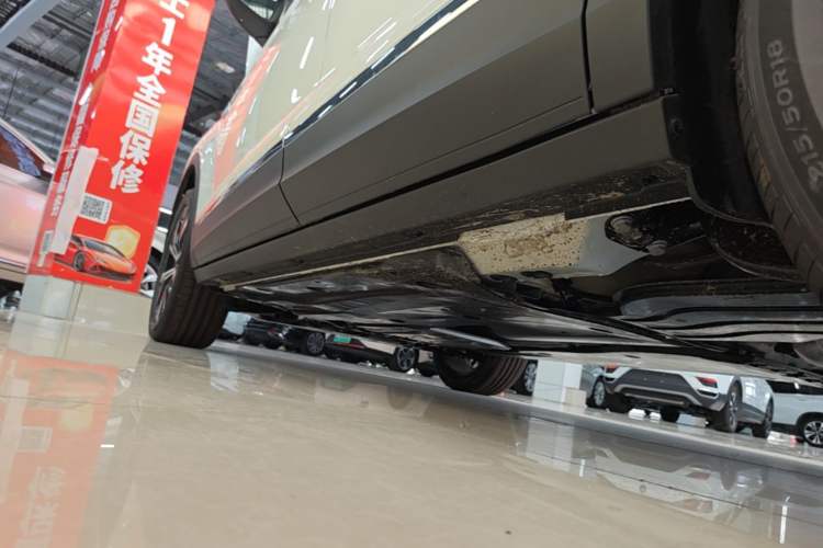 Used Volkswagen T-ROC 2025 Facelift Model 2 280TSI DSG Two-Wheel Drive Shiguang Edition Left Side Sill