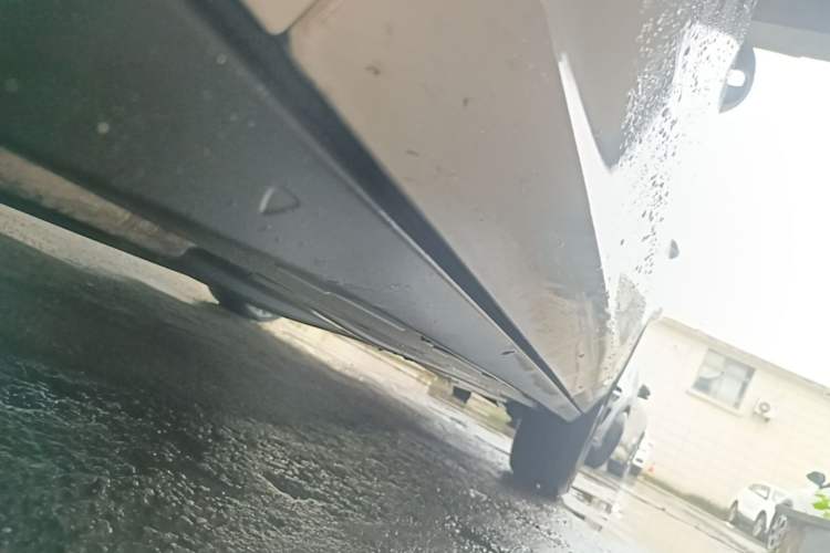 Used Volkswagen T-ROC 2025 300TSI DSG Two-Wheel Drive Chen Guang Edition Left Side Sill