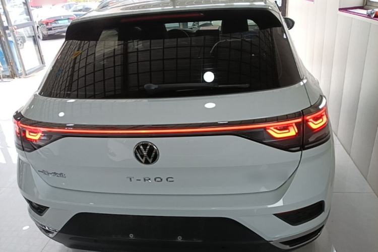 Used Volkswagen T-ROC 2025 280TSI DSG Two-Wheel Drive Time Edition Rear