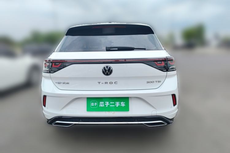 Used Volkswagen T-ROC 2025 300TSI DSG Two-Wheel Drive Chen Guang Edition Rear