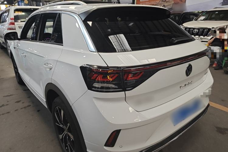 Used Volkswagen T-ROC 2025 Facelifted 300TSI DSG Two-Wheel-Drive Chen Guang Edition Rear Left 45 Deg