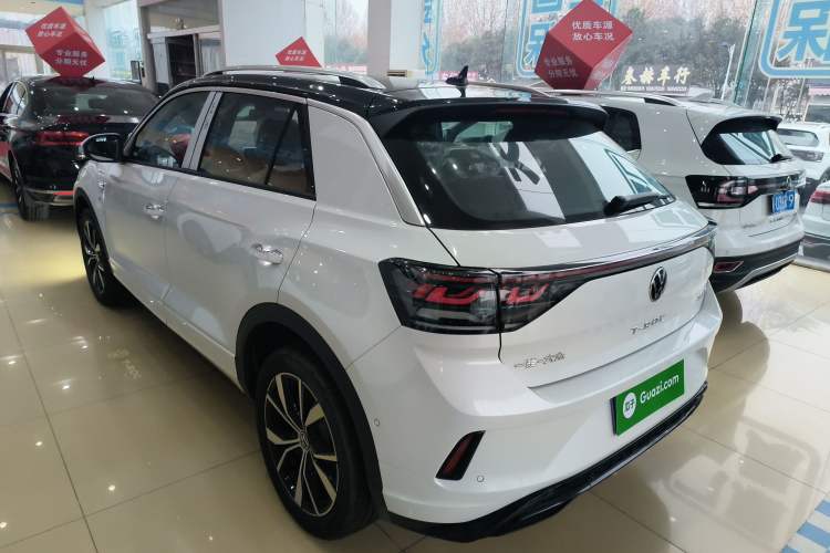 Used Volkswagen T-ROC 2025 Facelift Model 2 300TSI DSG Two-Wheel Drive Chenguang Edition Rear Left 45 Deg
