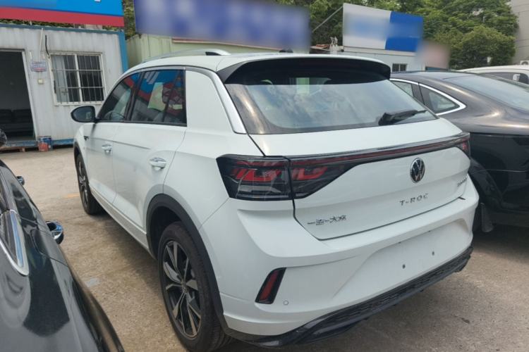 Used Volkswagen T-ROC 2025 Facelift Model 2 300TSI DSG Two-Wheel Drive Chenguang Edition Rear Left 45 Deg