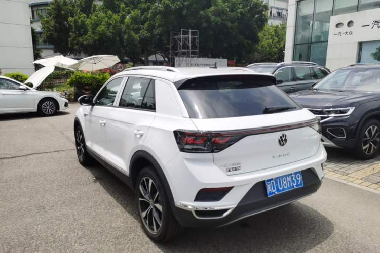 Used Volkswagen T-ROC 2025 Facelift Model 2 280TSI DSG Two-Wheel Drive Shiguang Edition Rear Left 45 Deg