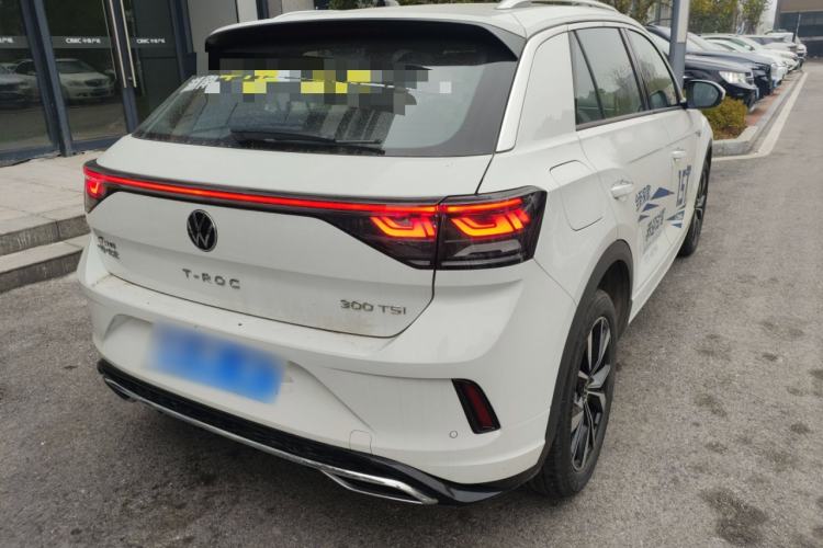 Used Volkswagen T-ROC 2025 300TSI DSG Two-Wheel Drive Chen Guang Edition Rear Right 45 Deg