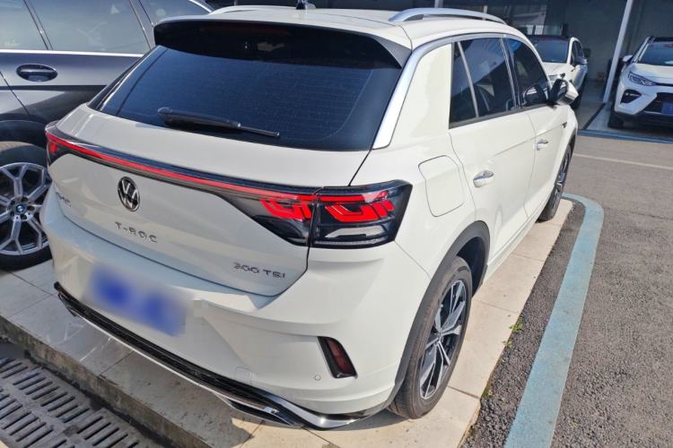 Used Volkswagen T-ROC 2025 300TSI DSG Two-Wheel Drive Chen Guang Edition Rear Right 45 Deg