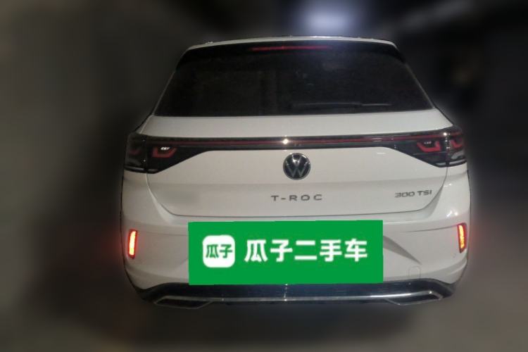Used Volkswagen T-ROC 2025 Facelifted 300TSI DSG Two-Wheel-Drive Chen Guang Edition Rear