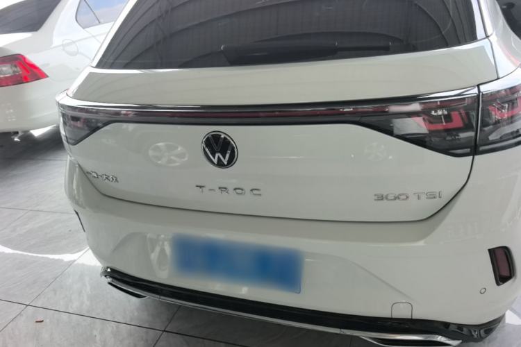 Used Volkswagen T-ROC 2025 300TSI DSG Two-Wheel Drive Chen Guang Edition Rear