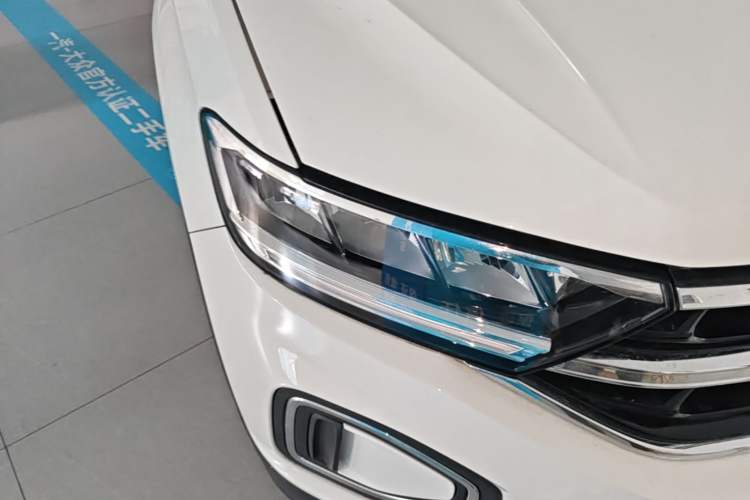 Used Volkswagen T-ROC 2025 280TSI DSG Two-Wheel Drive Time Edition Right Front Headlight