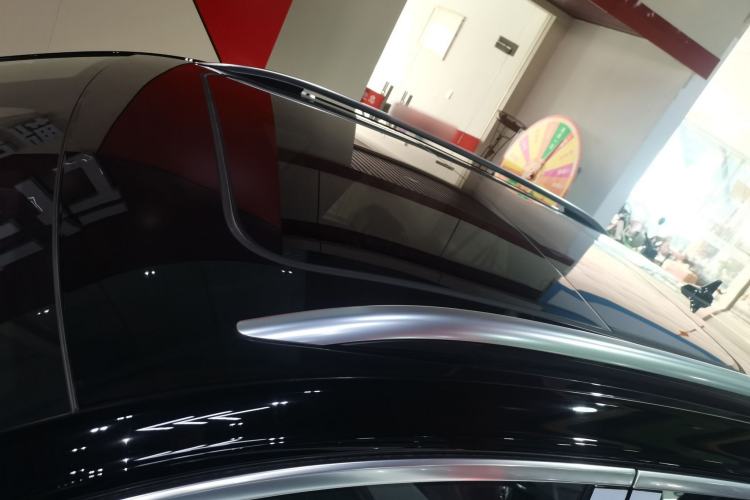 Used Volkswagen T-ROC 2025 Facelift Model 2 300TSI DSG Two-Wheel Drive Xingguang Edition Roof