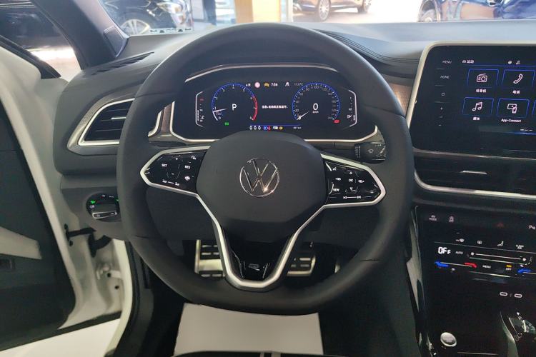 Used Volkswagen T-ROC 2025 Facelifted 300TSI DSG Two-Wheel-Drive Chen Guang Edition Steering Wheel