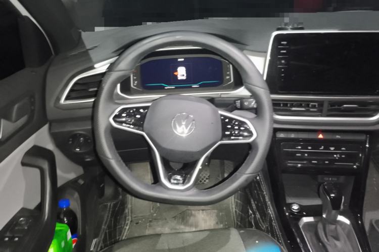 Used Volkswagen T-ROC 2025 300TSI DSG Two-Wheel Drive Chen Guang Edition Steering Wheel