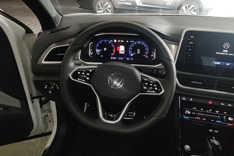 Used Volkswagen T-ROC 2025 300TSI DSG Two-Wheel Drive Starlight Edition Steering Wheel