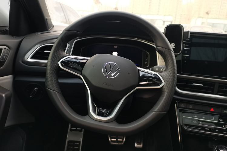 Used Volkswagen T-ROC 2025 300TSI DSG Two-Wheel Drive Chen Guang Edition Steering Wheel