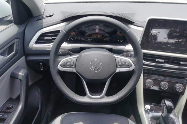 Used Volkswagen T-ROC 2025 Facelift Model 2 280TSI DSG Two-Wheel Drive Shiguang Edition Steering Wheel