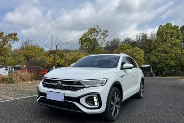 Used Volkswagen T-ROC 2025 Facelift Model 2 300TSI DSG Two-Wheel Drive Chenguang Edition