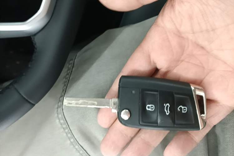 Used Volkswagen T-ROC 2025 280TSI DSG Two-Wheel Drive Time Edition Vehicle Key