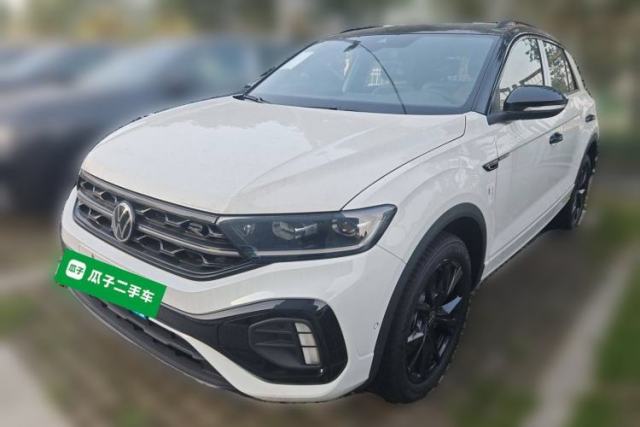 Ojetý Volkswagen T-ROC 2025 Facelifted 300TSI DSG Two-Wheel-Drive Starlight Edition