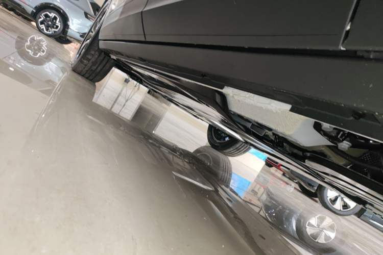 Used Volkswagen T-ROC 2026 Model 280TSI DSG Two-Wheel Drive Shiguang Edition Left Side Sill
