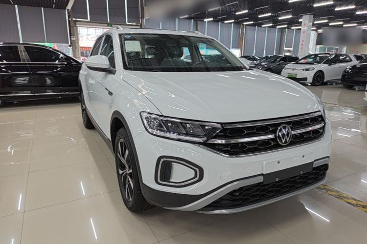 Used Volkswagen T-ROC 2026 Model 280TSI DSG Two-Wheel Drive Shiguang Edition Front Right 45 Deg