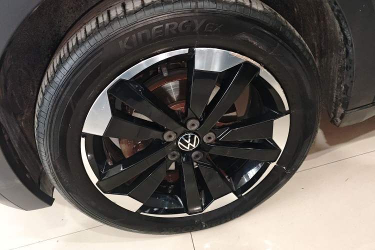Used Volkswagen Tacqua 2020 1.5L Automatic Yue Exterior 7