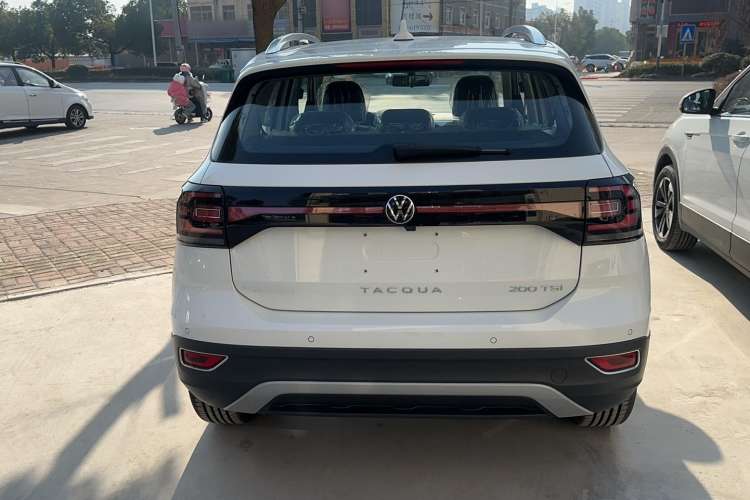 Used Volkswagen Tacqua 2023 200TSI DSG Joy-Connect Edition Exterior 5