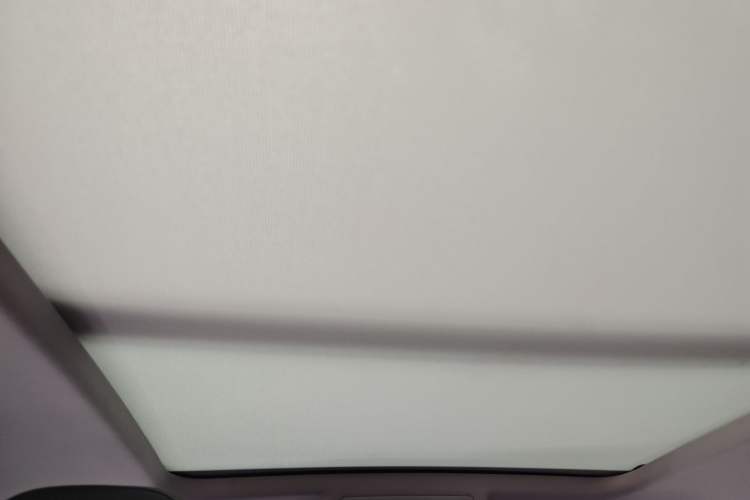 Used Volkswagen Tacqua 2021 280TSI DSG R-Line Connected Version Headliner