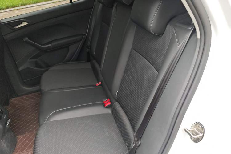 Used Volkswagen Tacqua 2021 280TSI DSG R-Line Connected Version Left Rear Seat
