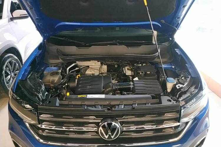 Used Volkswagen Tacqua 2020 1.5L Automatic Yue Engine Bay